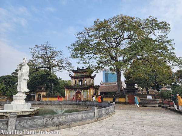 Chùa Hưng Khánh và Miếu Trung Hành ở Đằng Lâm, Hải An, Hải Phòng